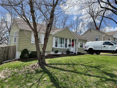 627 NE 43rd St, Kansas City, MO, 64116