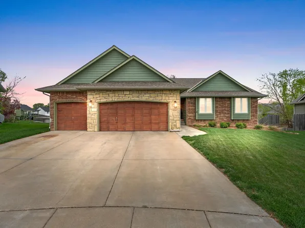 3235 N Lake Ridge Ct, Wichita, KS 67205