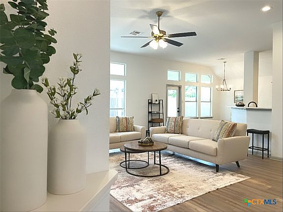 4th image of 5712 Meadow Wood Dr