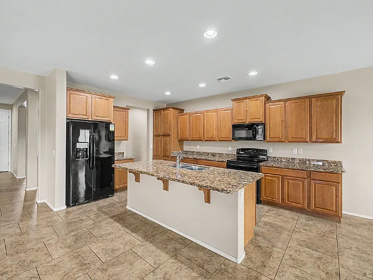 17875 W Westpark Blvd — Photo 8
