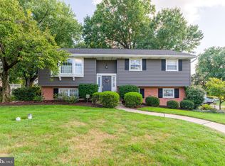 442 Philmont Dr, Lancaster, PA