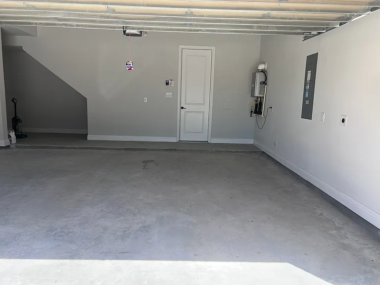 3579 Honeycutt Dr — Photo 31