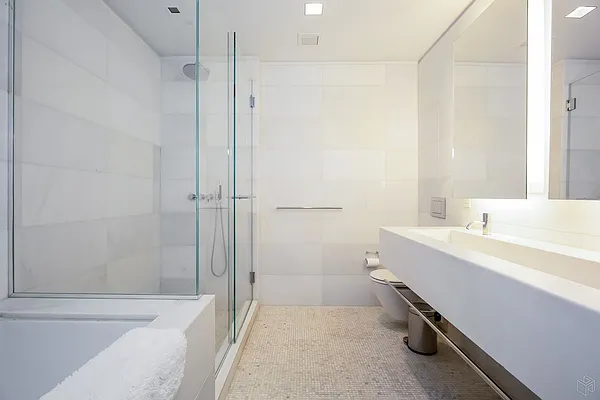 Rented by Halstead Real Estate | media 22