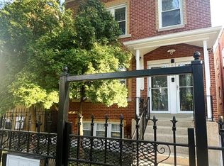 4435 W Thomas St #1, Chicago, IL 60651
