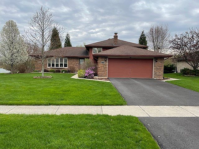 1st image of 14697 Maplecreek Dr