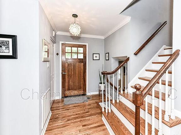 2nd image of 605 John Marshall Dr NE