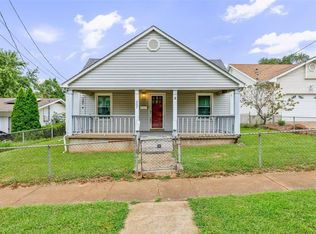 307 S Vandervoot St, Desloge, MO 63601