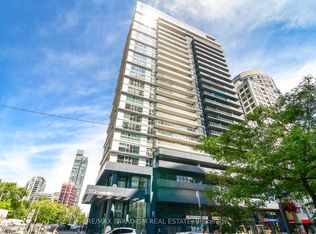 352 Front St W #1702, Toronto, ON M5V 0K3