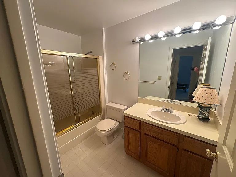 401 Browning Ln — Photo 20