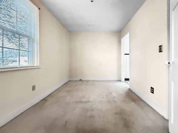 416B Front St #B