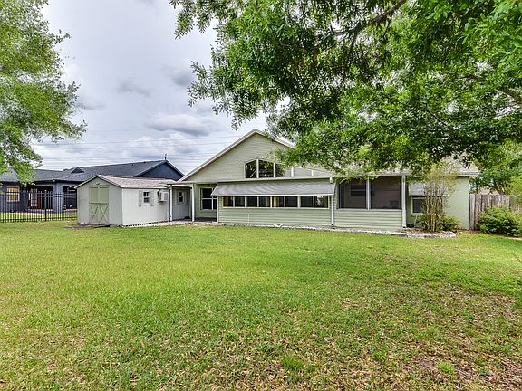 4th image of 13350 Loblolly Ln