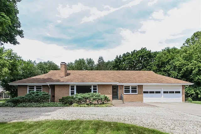 159 Dundee Ave photo 1