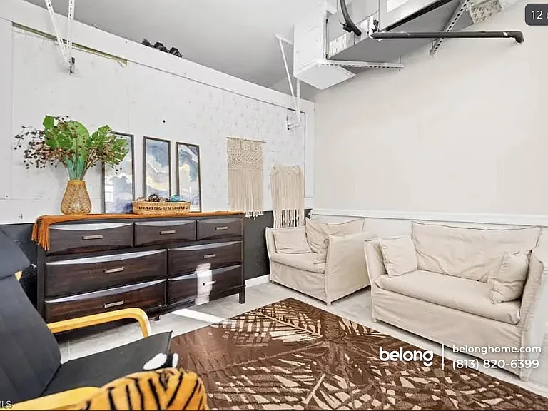 2715 Lee St — Photo 18