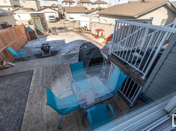 20 Spruce Blvd, Leduc, AB T9E 0W4