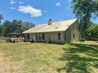 3211 Sparks Rd, Bay city, TX 77414