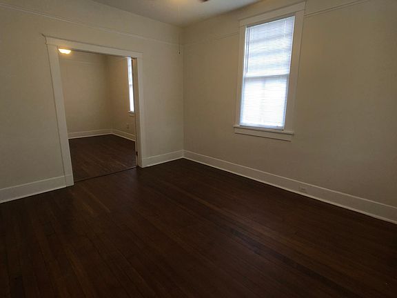2nd image of 220 S Saint Patrick St