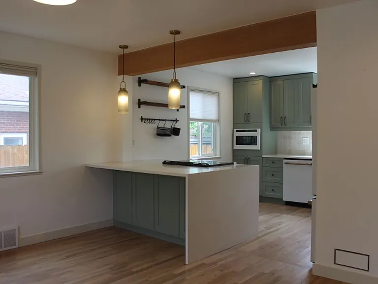 4630 Decatur St — Photo 3