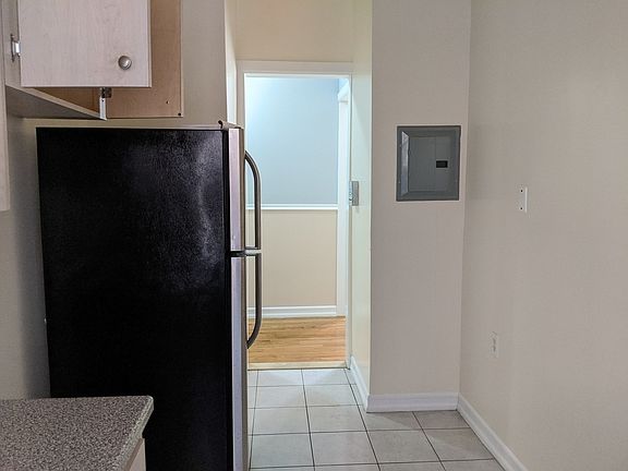 4th image of 1051 Ocean Ave APT 11