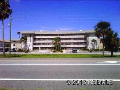 2nd image of 325 N Causeway APT D304