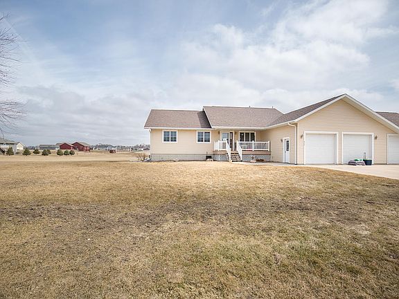 4th image of 409 Beachcomber Dr