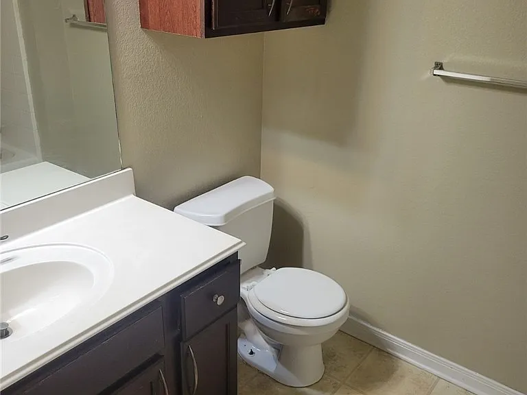 4121 McFarland Dr — Photo 12