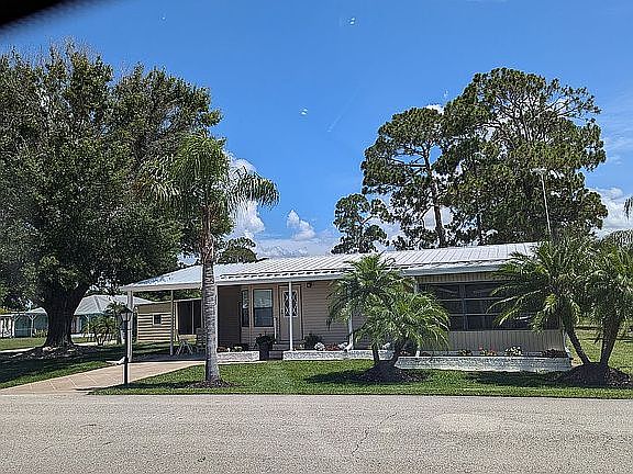 1st image of 305 Sunbird Sq