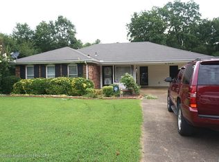 221 Edwin Cir, Sardis, MS 38666