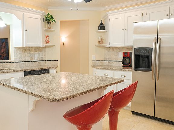 Kitchen island