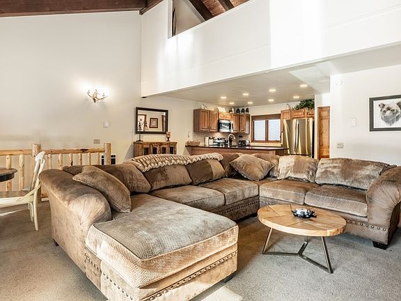 2nd image of 484 Manzanita Rd #9