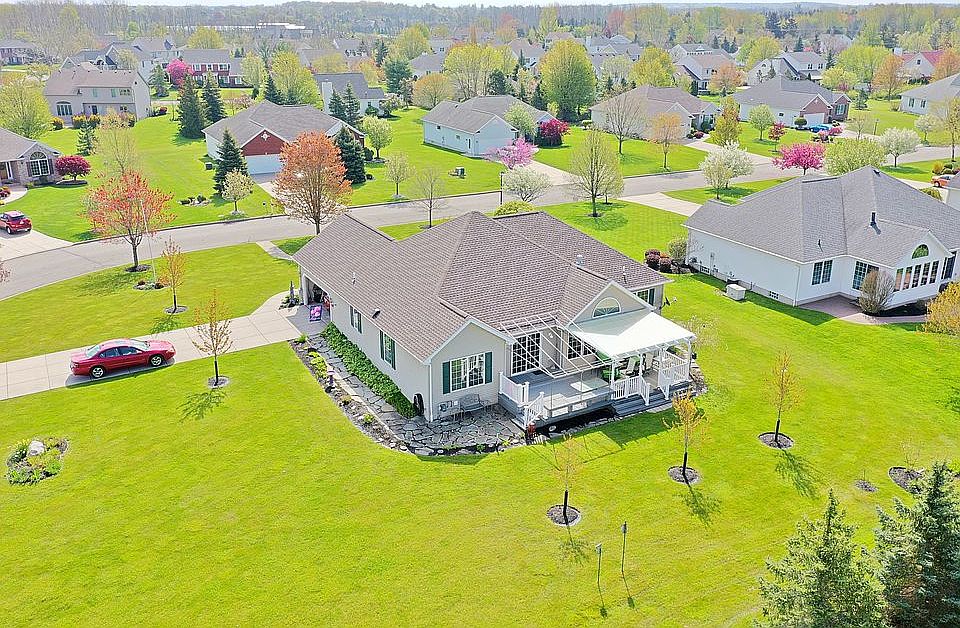 6183 Ranch View Dr N, East Amherst, NY 14051 Zillow