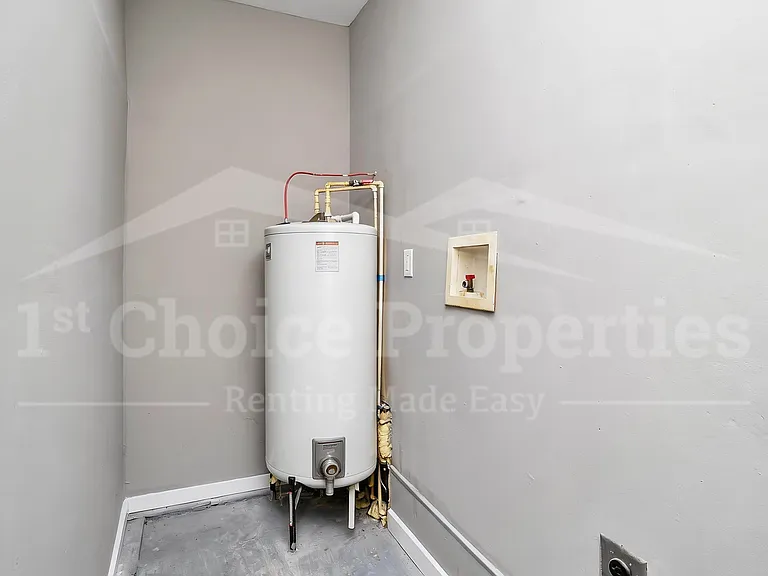 5808 Avenue O — Photo 23