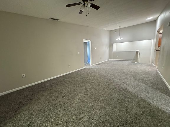 4th image of 7035 Deer Lodge Cir Unit 106