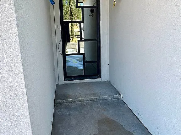 3134 Adams Ave — exterior photo