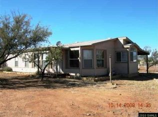 209 E Hamel Rd, Huachuca City, AZ 85616