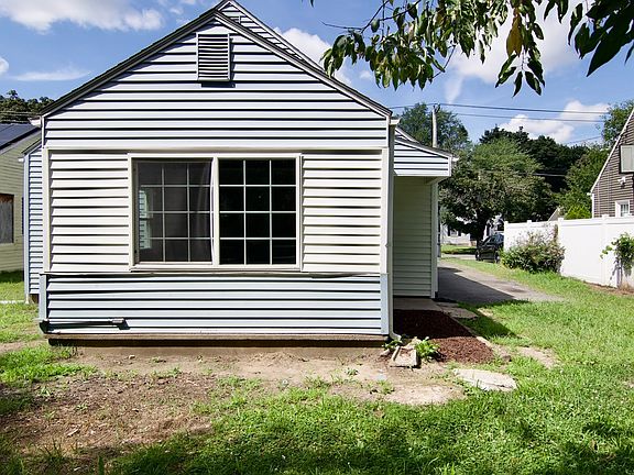 2nd image of 137 Cloran St