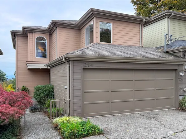 214 31st Avenue S, Seattle, WA 98144