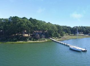 7 Red Creek Park, Hampton Bays, NY 11946