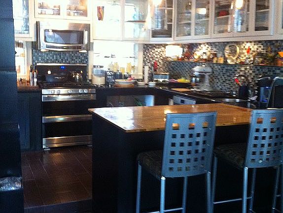 3rd image of 4802 N Highland Ave