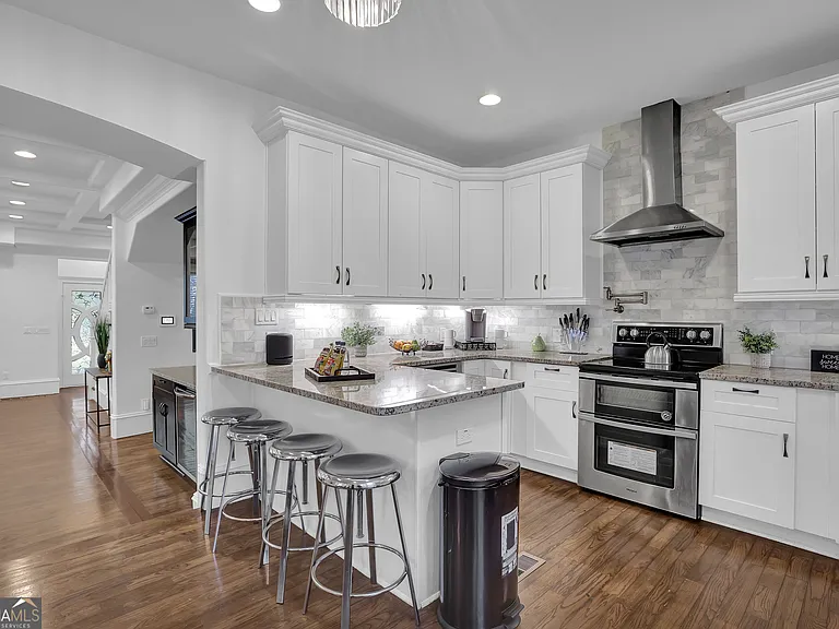 50 Lakeland Dr NW — Photo 41