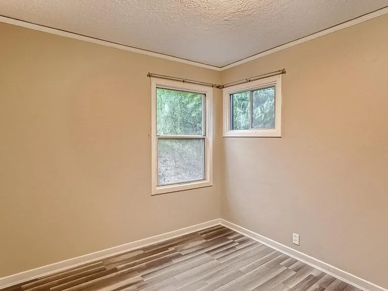 1825 SW Evans St #1 — Photo 3