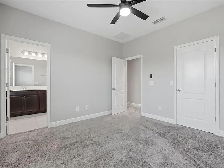15591 Honeybell Dr — Photo 20