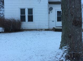 4993 N Dakota Rd, Dakota, IL 61018