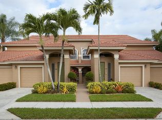 2555 Aspen Creek Ln APT 201, Naples, FL 34119