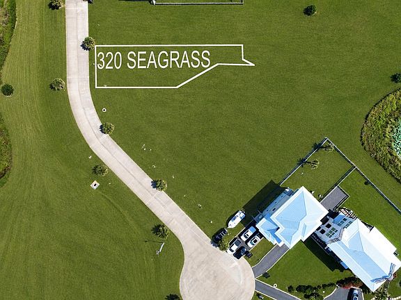 2nd image of 320 Seagrass