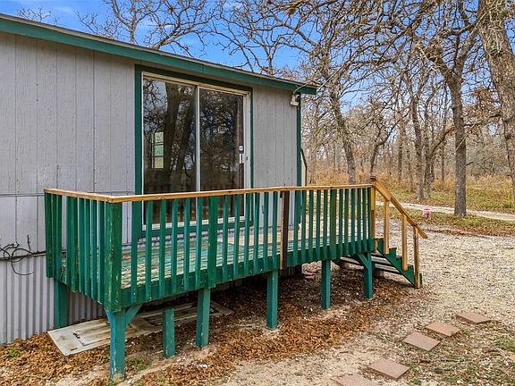 4th image of 840 Oak Tree Rd