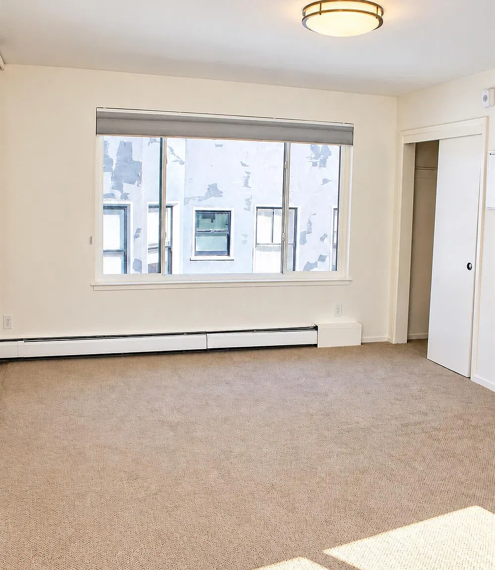 Studio, 1.0 bath, 17886 sqft, $2,700 — Photo 1