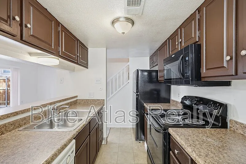 Building Photo - 11311 Audelia Rd #103