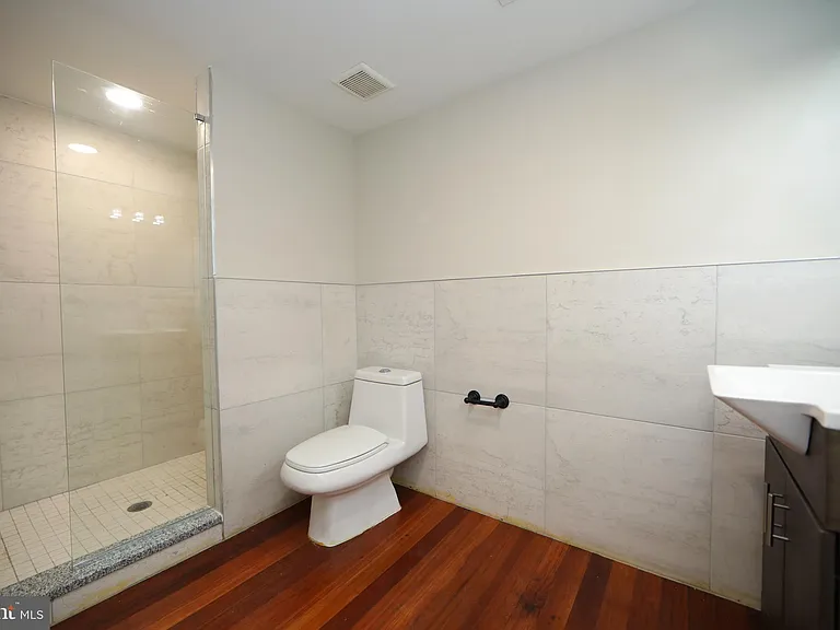 3450 J St #113 — Photo 10