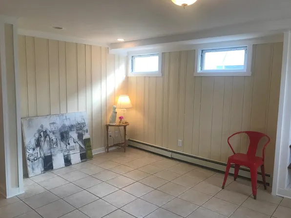 640 Chase Ave, Lyndhurst, NJ 07071