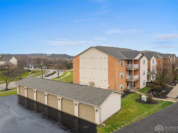 3rd image of 7878 Jessies Way APT 201